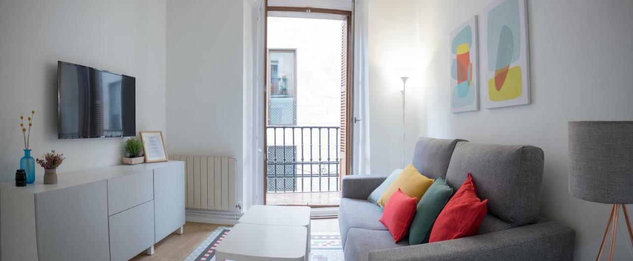 El Mirador De La Cuesta De Santo Domingo Apartment Pamplona Bagian luar foto