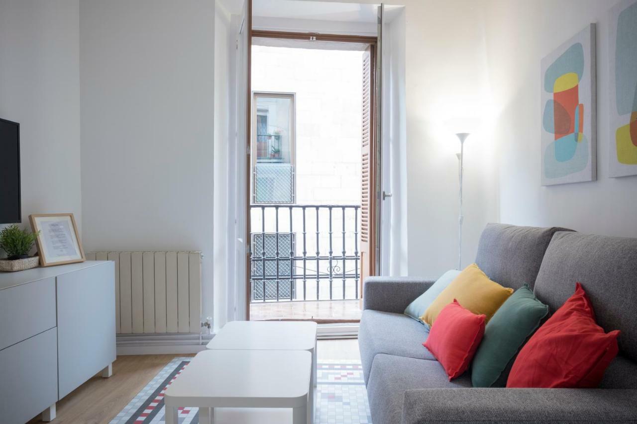 El Mirador De La Cuesta De Santo Domingo Apartment Pamplona Bagian luar foto