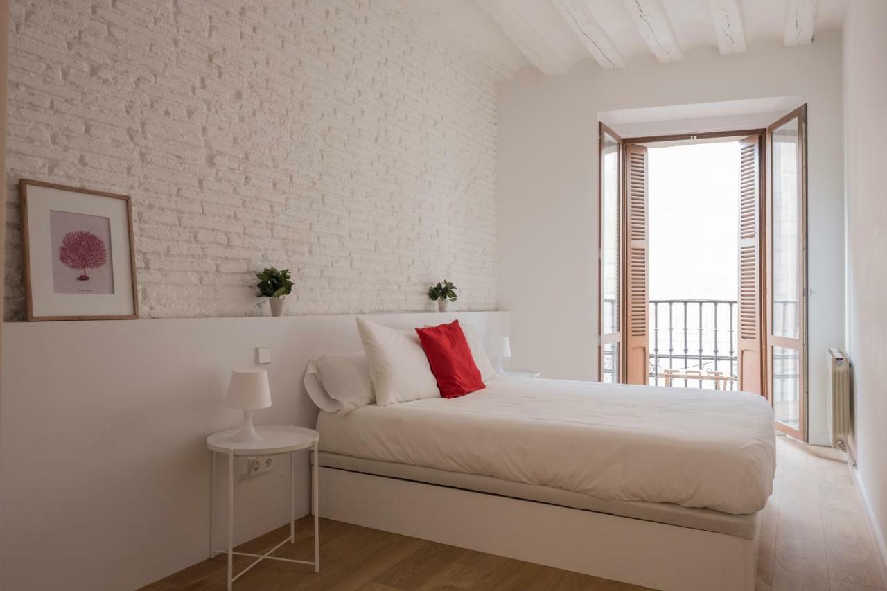 El Mirador De La Cuesta De Santo Domingo Apartment Pamplona Bagian luar foto